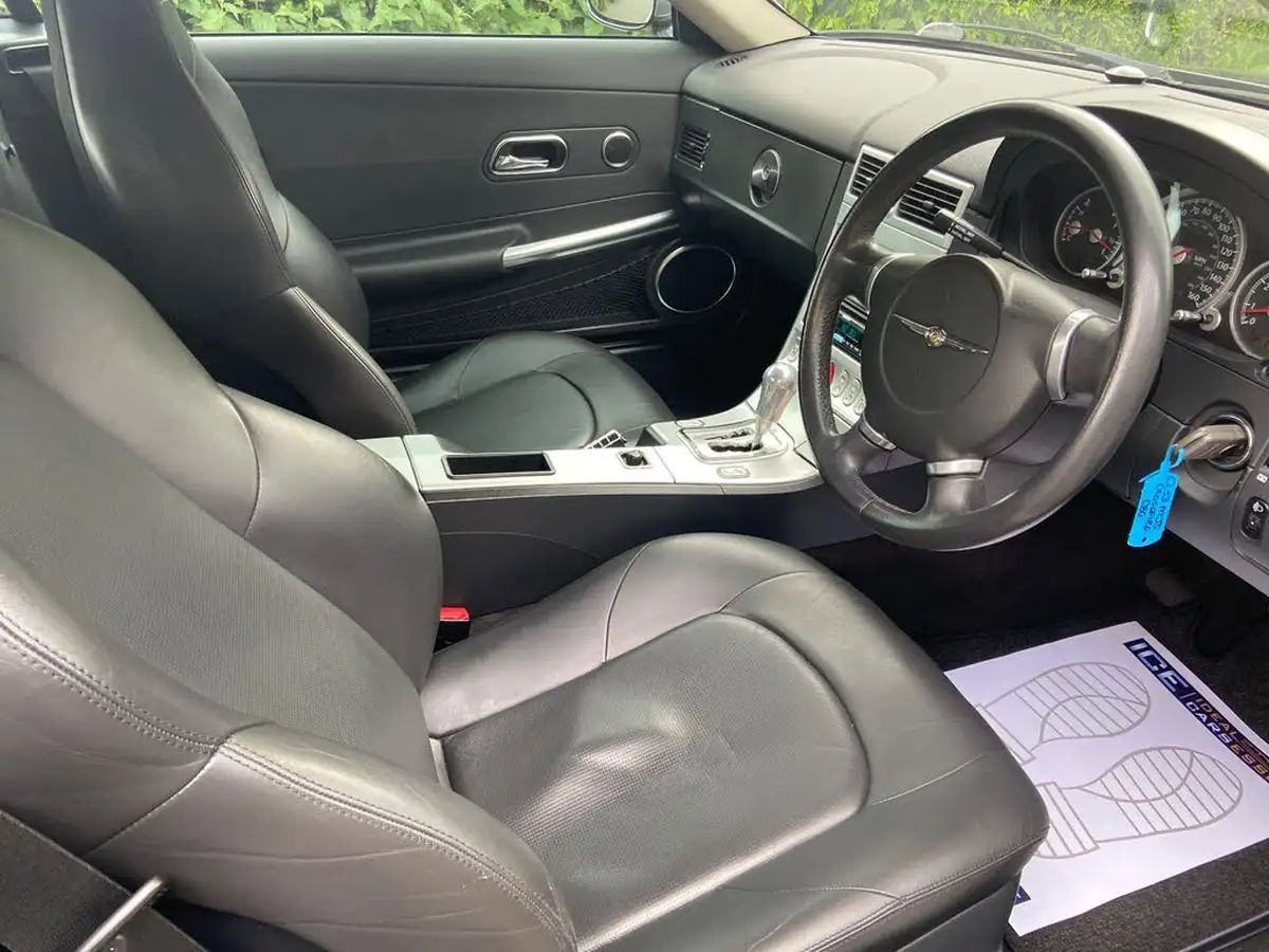 2007-chrysler-crossfire-32-auto-big-9