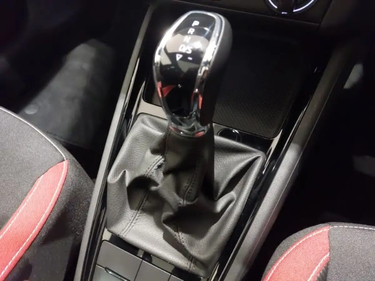 2022-skoda-kamiq-15-tsi-monte-carlo-dsg-big-14