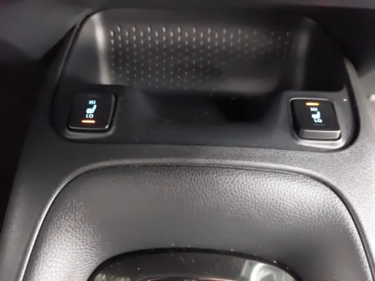 2022-toyota-corolla-18-vvt-i-icon-120bhp-spare-wheel-touring-sports-5d-big-11