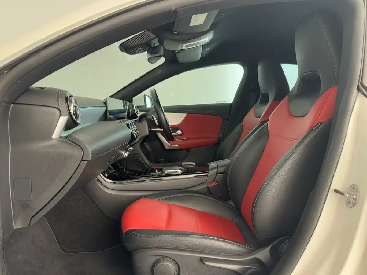 2022-mercedes-benz-cla-13-cla-180-amg-line-premium-shooting-brake-5d-big-11