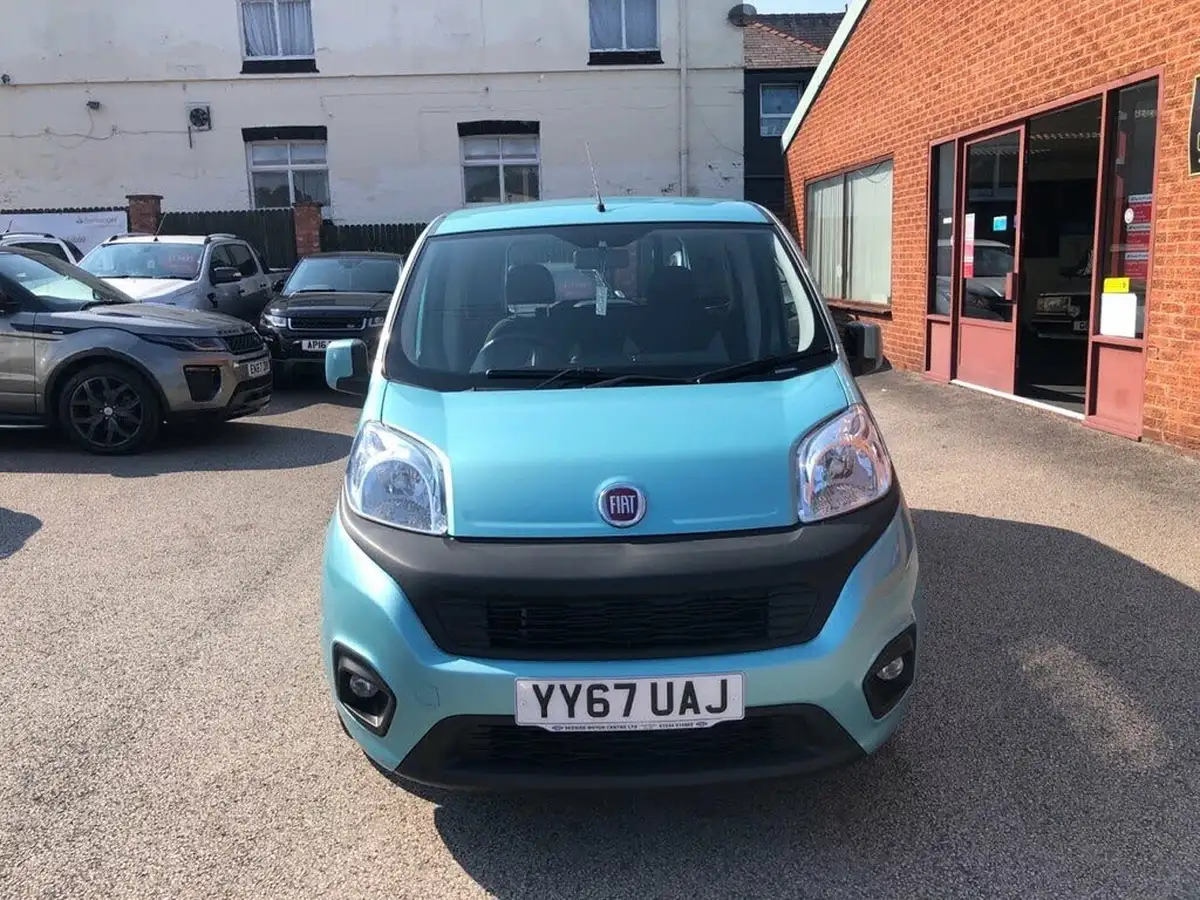 2018-fiat-qubo-13multijet-lounge-ss-dualogic-big-30