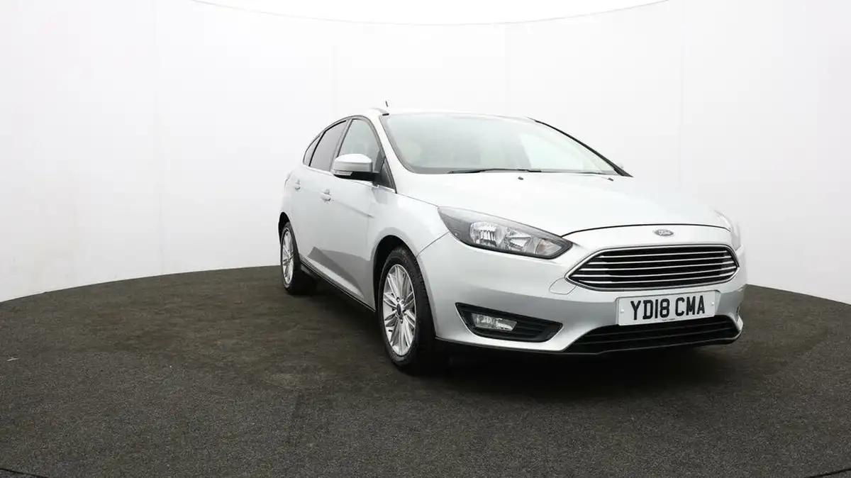 2018-ford-focus-10t-zetec-edition-125ps-hatchback-auto-big-41