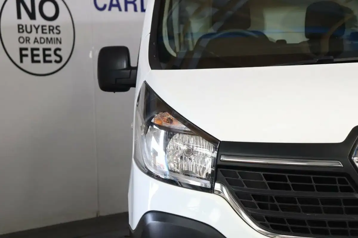 2021-renault-trafic-20dci-ll30-energy-145-business-panel-big-9