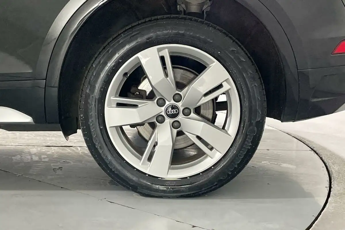 2021-audi-q5-20-50-tfsi-e-s-line-station-wagon-big-6