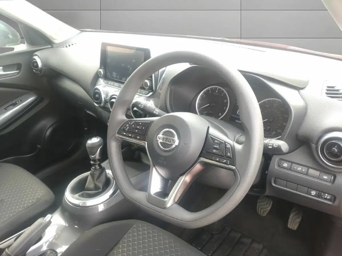 2021-nissan-juke-10-dig-t-acenta-big-8