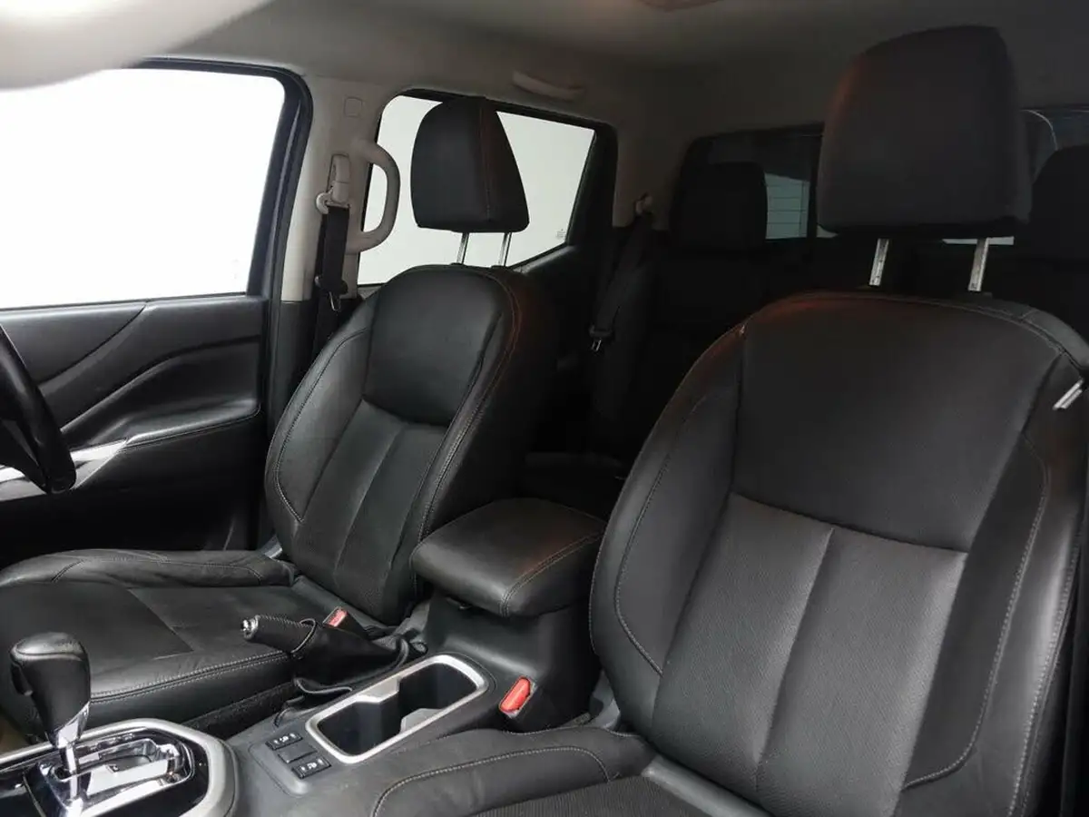 2021-nissan-navara-23dci-tt-tekna-8-navileather-auto-big-14