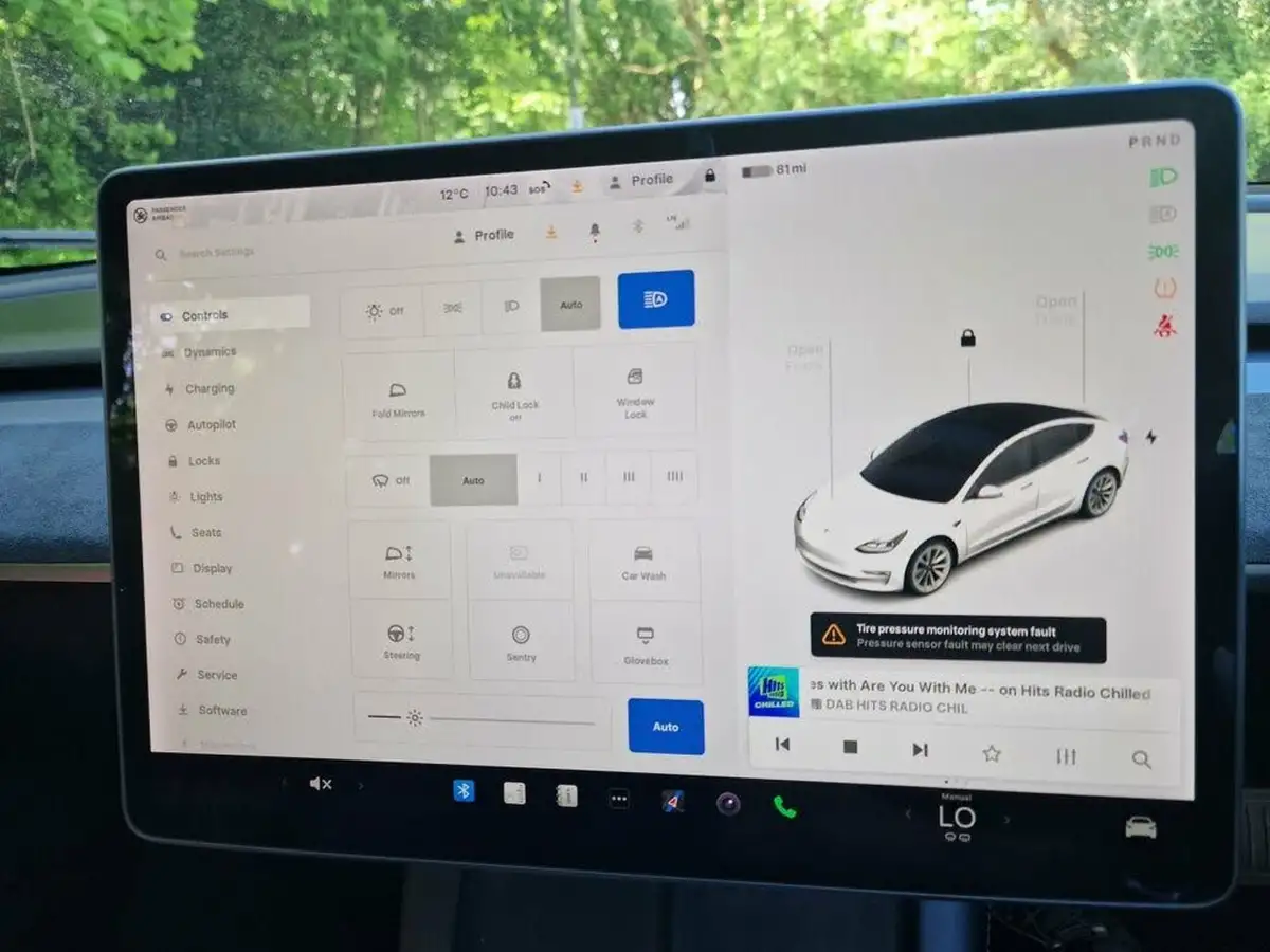 2021-tesla-model-3-e-standard-plus-big-27