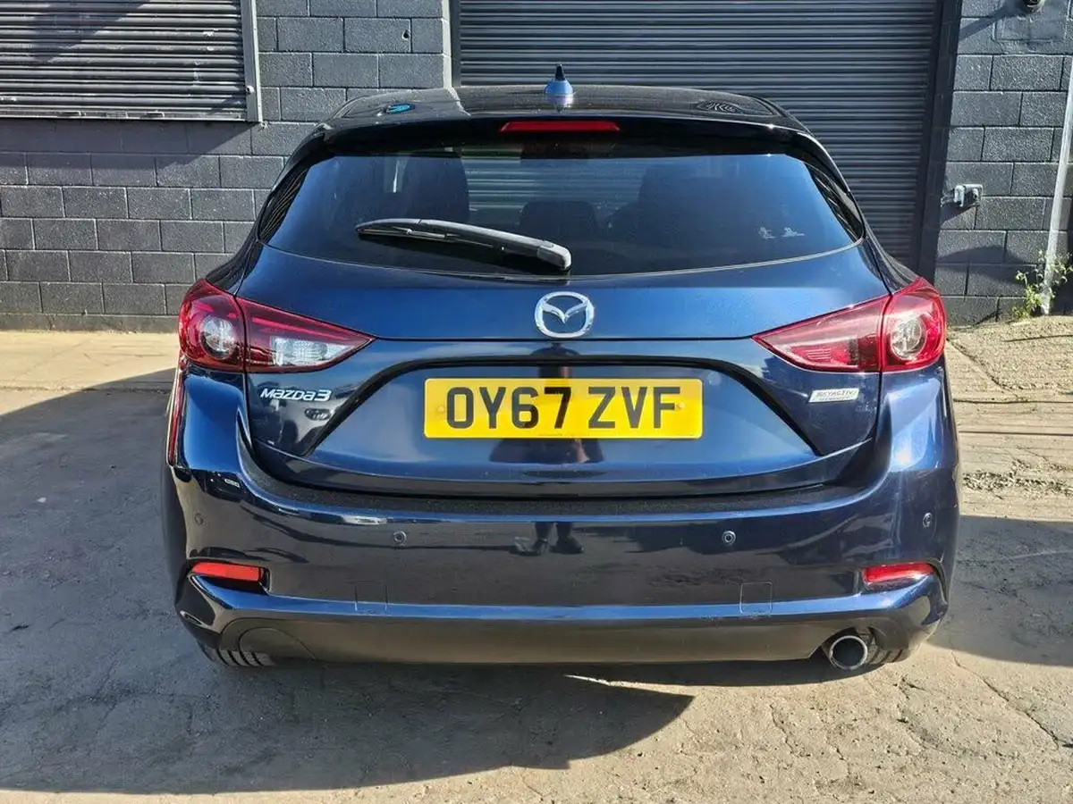 2017-mazda-mazda3-15td-se-l-nav-hatchback-5d-big-9