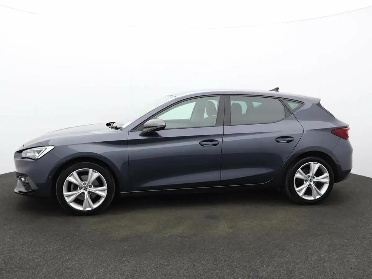 2020-seat-leon-15-tsi-evo-fr-150ps-hatchback-big-3