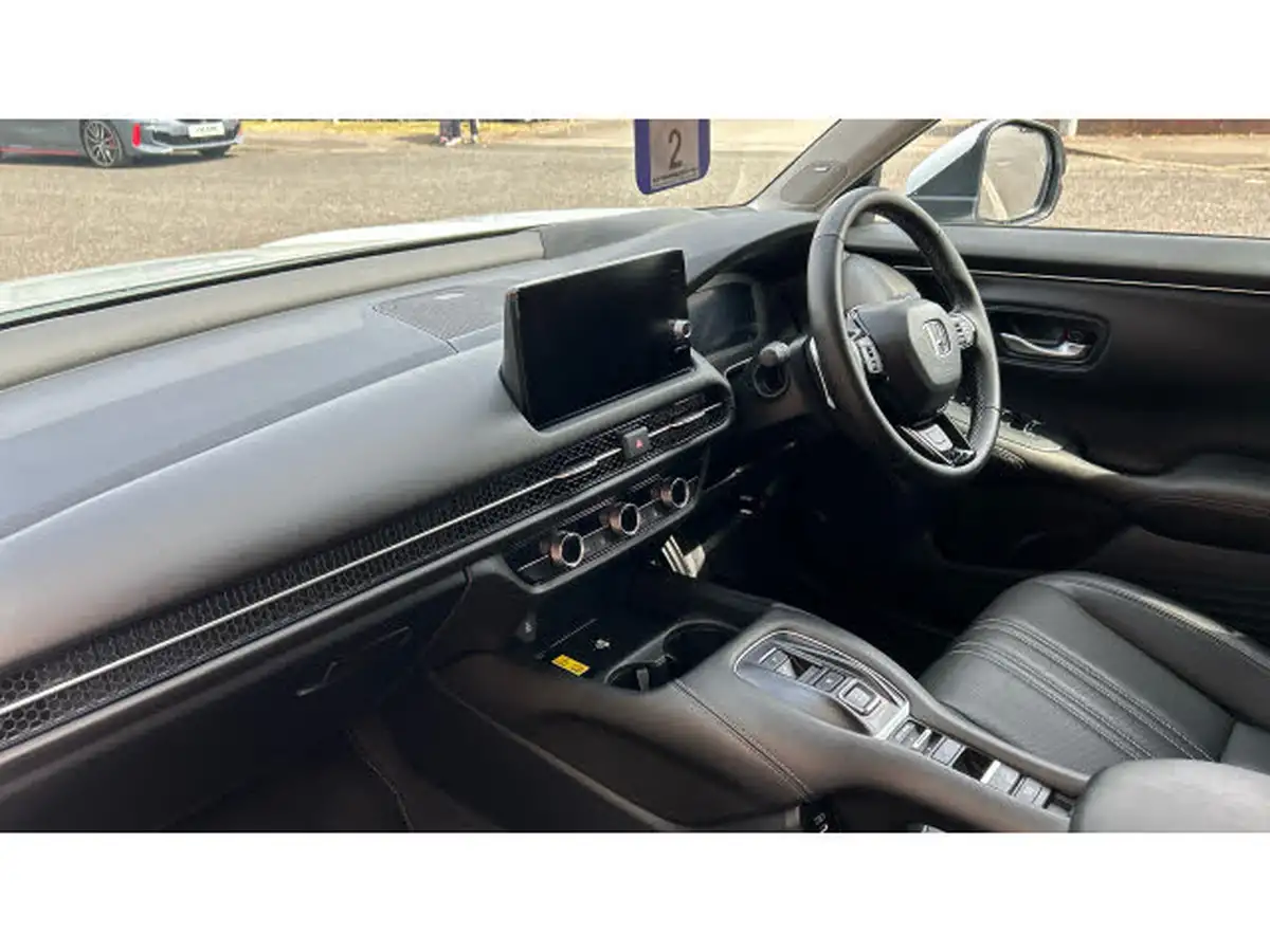 2024-honda-zr-v-20-i-mmd-advance-big-1