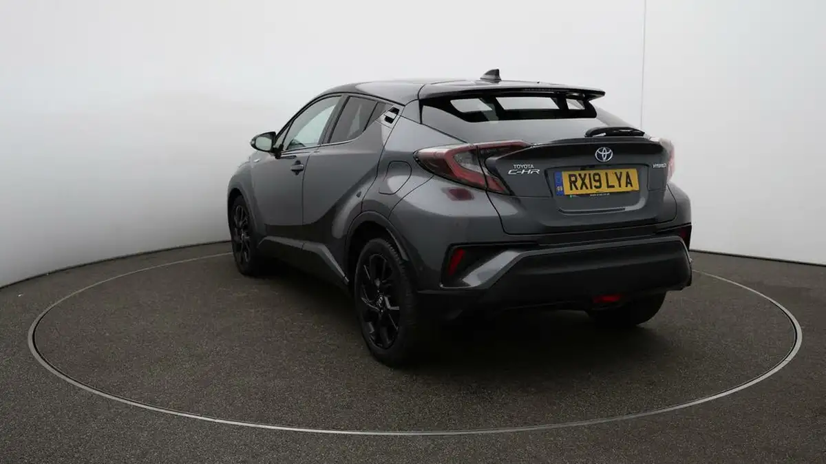 2019-toyota-c-hr-18-vvt-i-dynamic-big-54