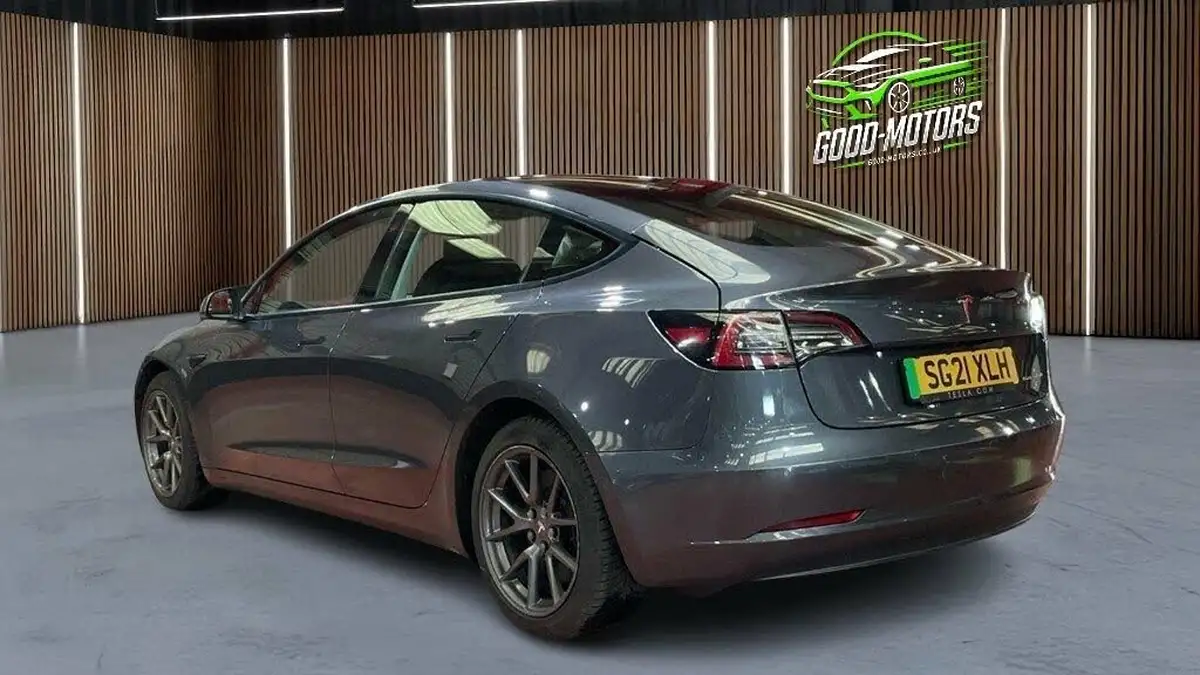 2021-tesla-model-3-e-long-range-4x4-big-2