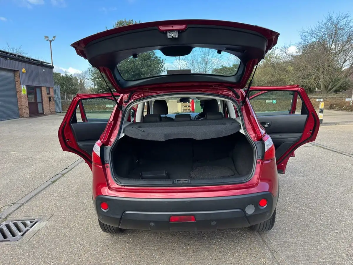 2010-nissan-qashqai-15td-acenta-big-61