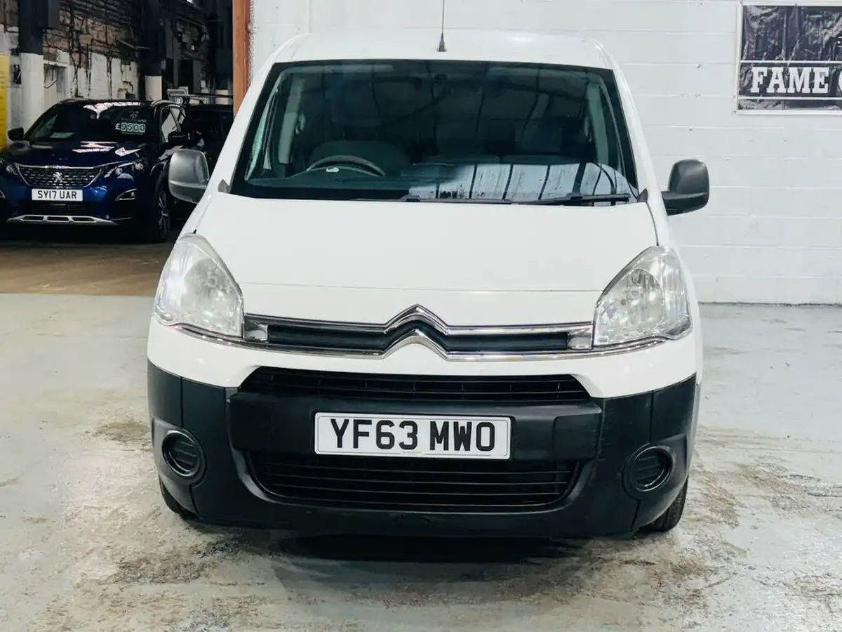 2013-citroen-berlingo-16td-l1-625-lx-airdream-panel-etg6-big-1