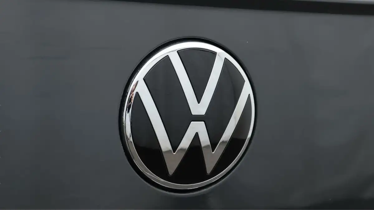 2021-volkswagen-polo-10-tsi-match-dsg-big-20