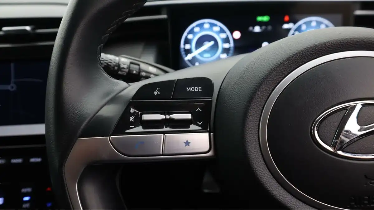 2022-hyundai-tucson-16-t-gdi-se-connect-150ps-big-24