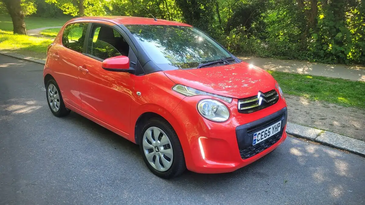 2015-citroen-c1-10-vti-feel-5d-big-10