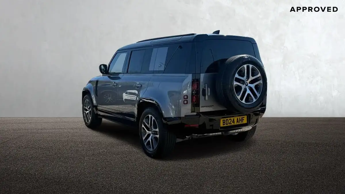 2024-land-rover-110-defender-30-d300-x-dynamic-hse-big-1