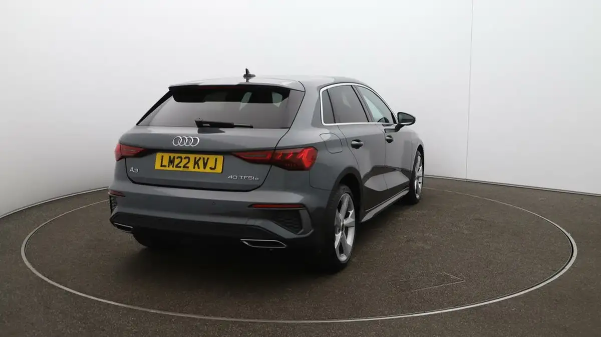 2022-audi-a3-14-40-tfsi-e-s-line-big-53