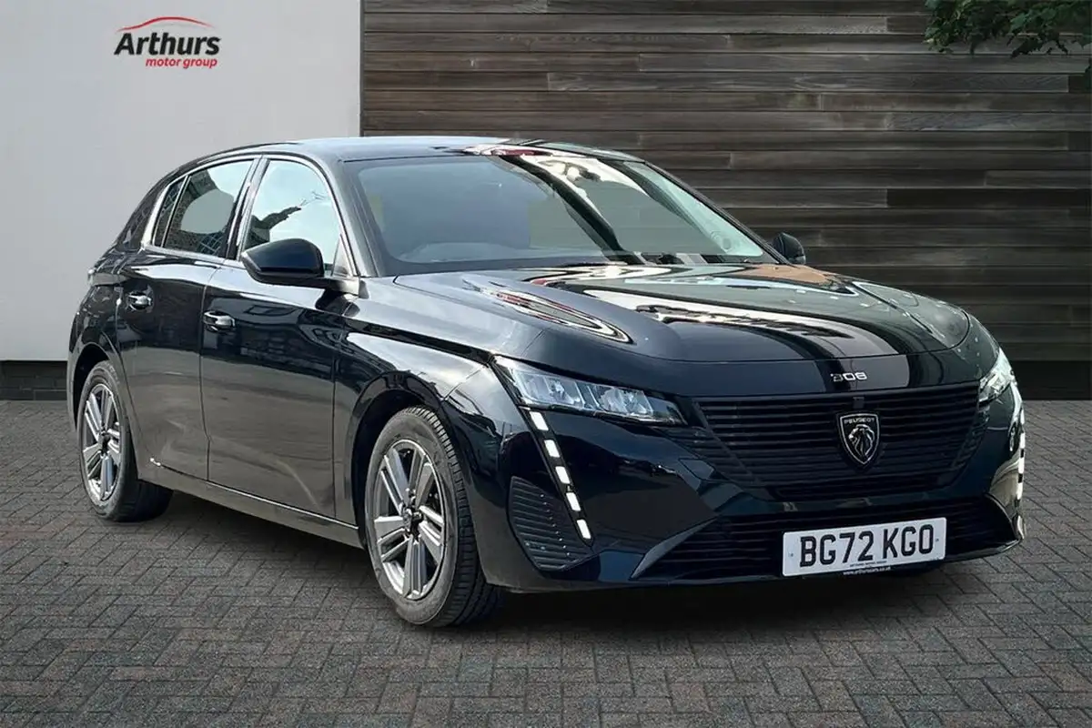 2022-peugeot-308-12-puretech-active-premium-130bhp-eat8-big-0