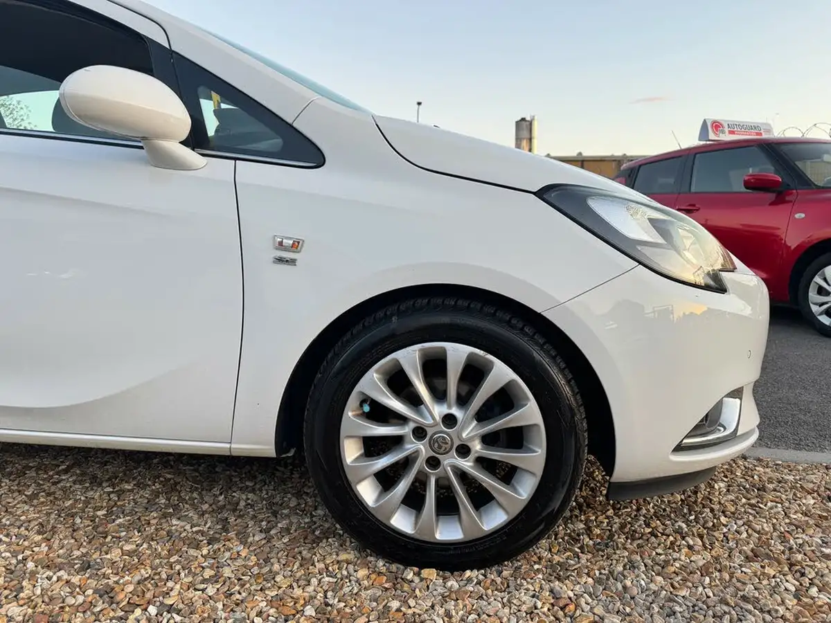 2016-vauxhall-corsa-14i-se-90ps-ecoflex-5d-1398cc-big-18