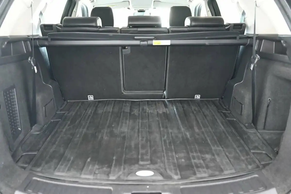 2019-land-rover-discovery-sport-20-d180-se-big-10