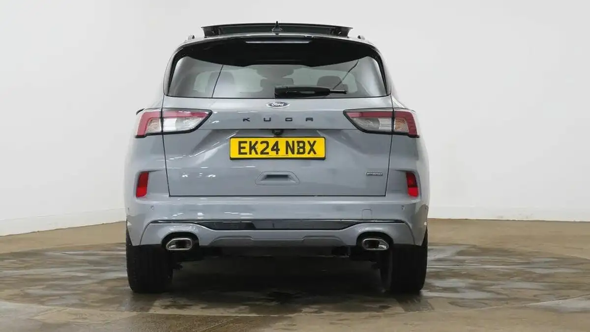 2024-ford-kuga-25t-graphite-tech-edition-190ps-fhev-big-3