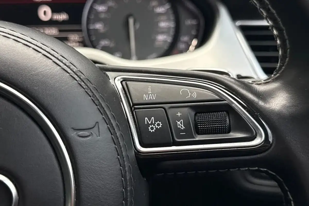 2016-audi-s8-40-tfsi-quattro-520ps-big-35