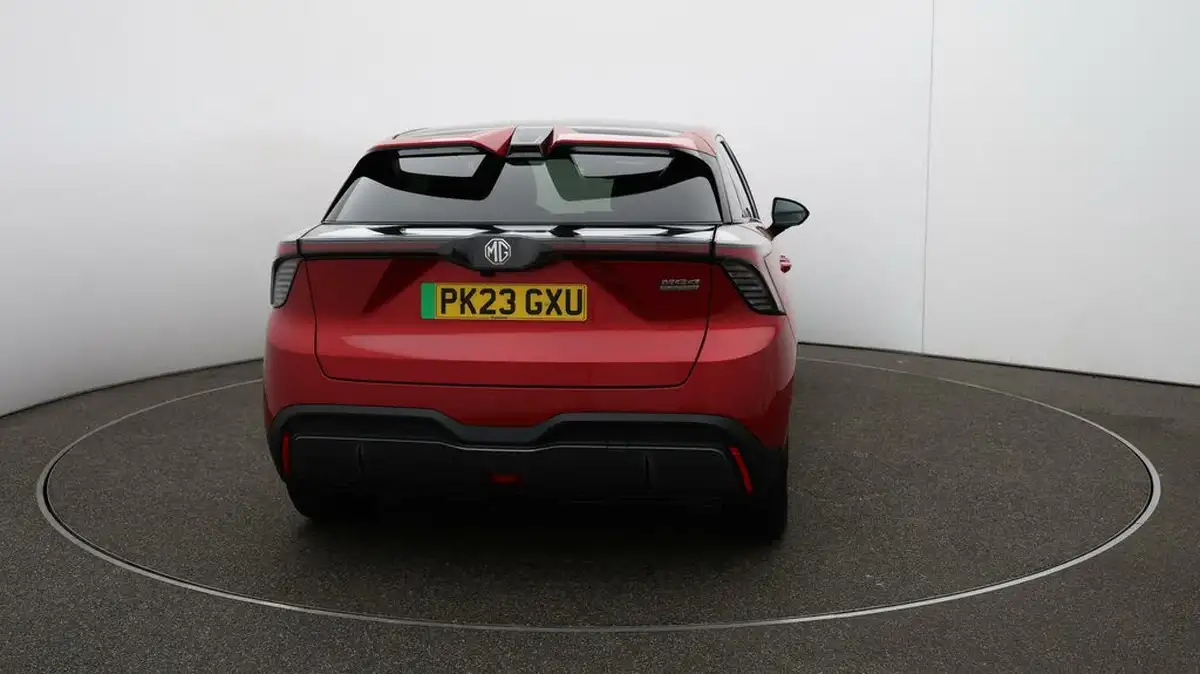 2023-mg-mg4-e-trophy-ev-203ps-long-big-56