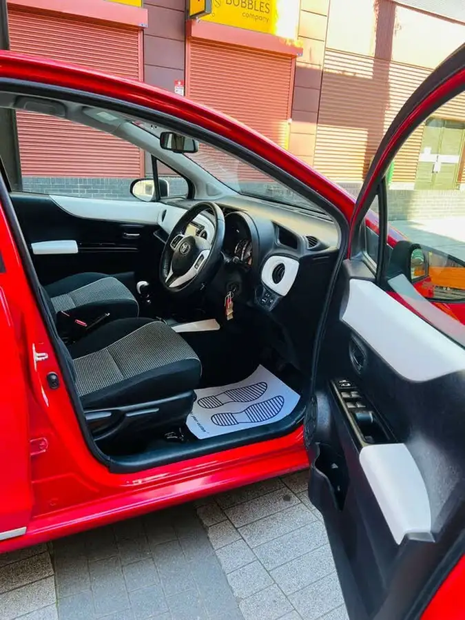 2014-toyota-yaris-133-trend-smart-pack-big-34