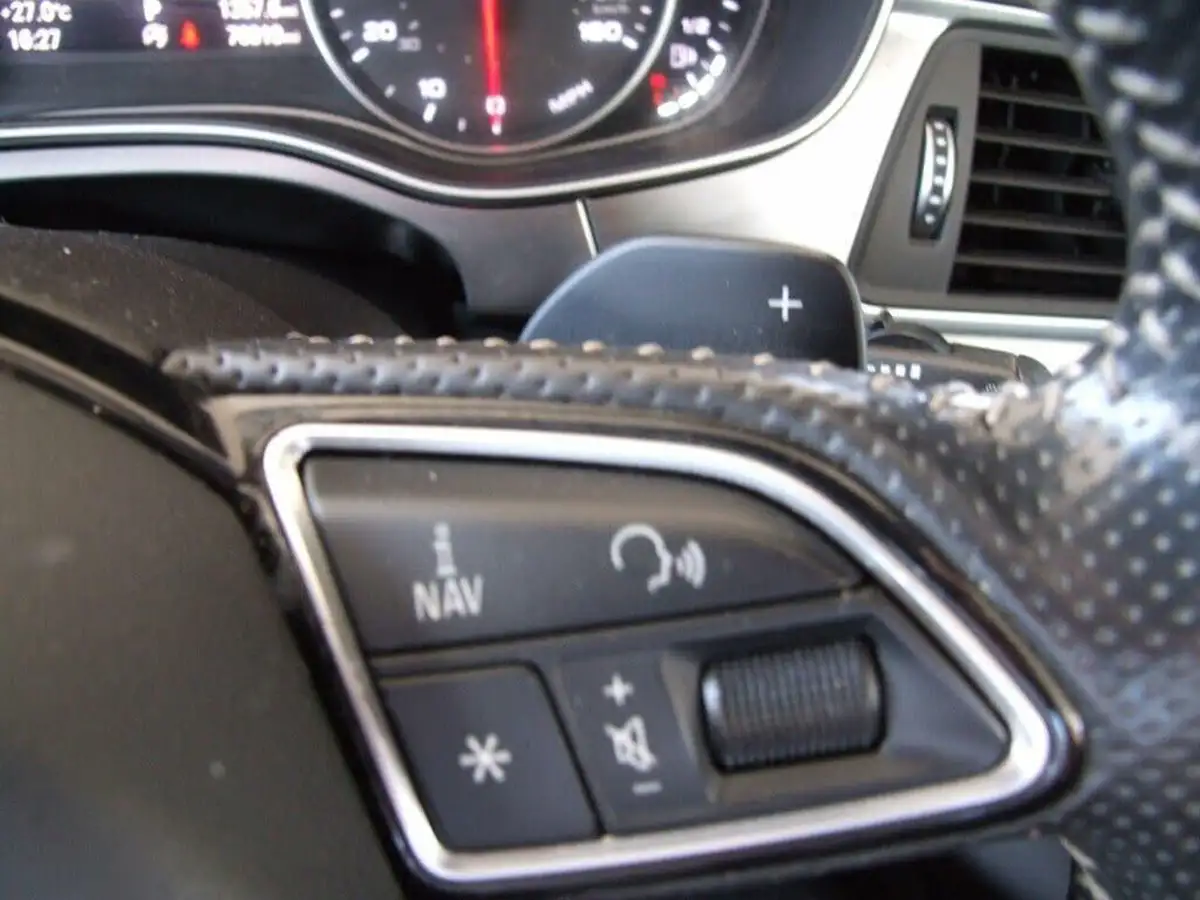 2015-audi-a6-avant-30tdi-quattro-s-line-272ps-big-36