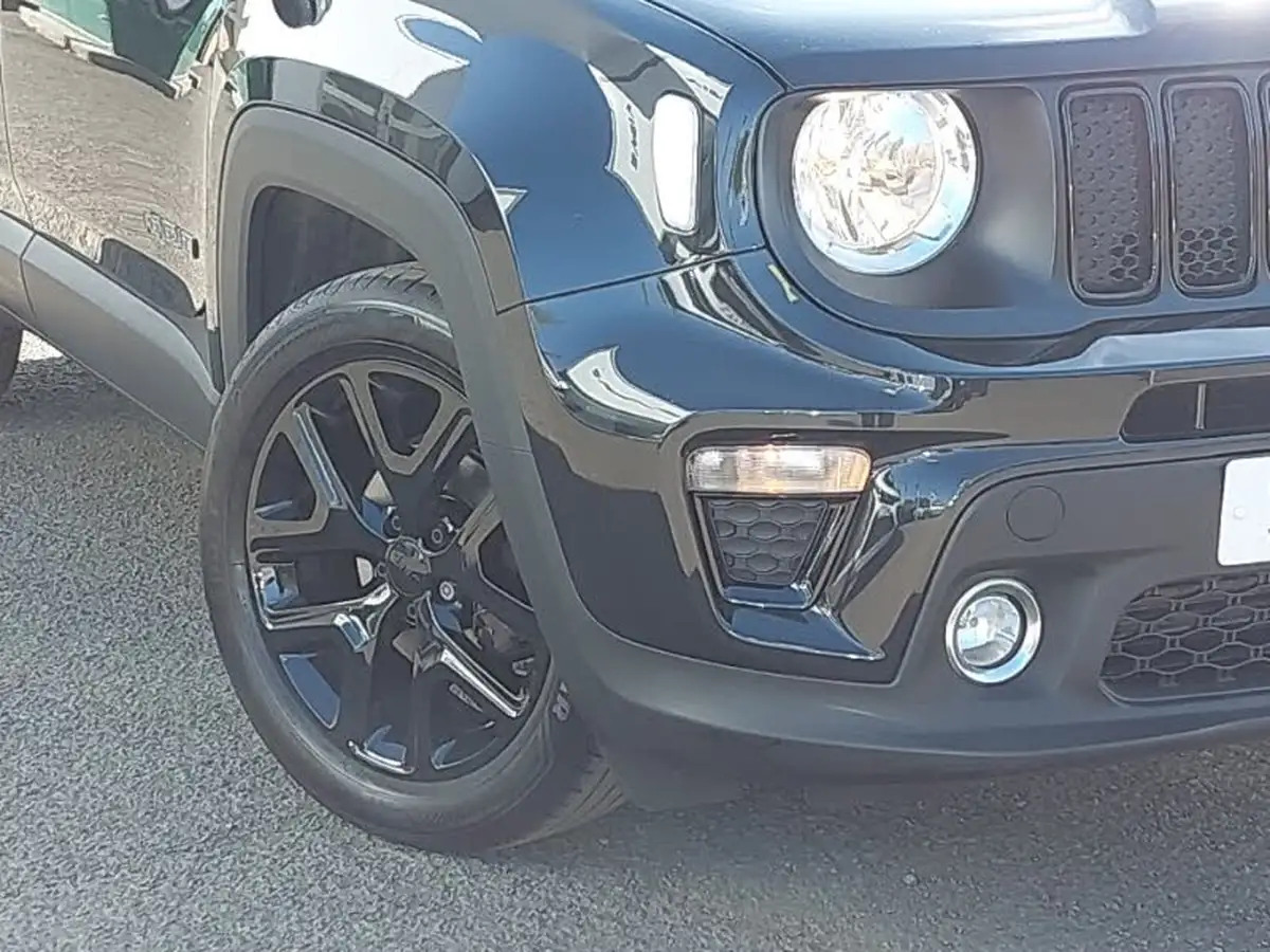 2021-jeep-renegade-10-gse-night-eagle-big-8