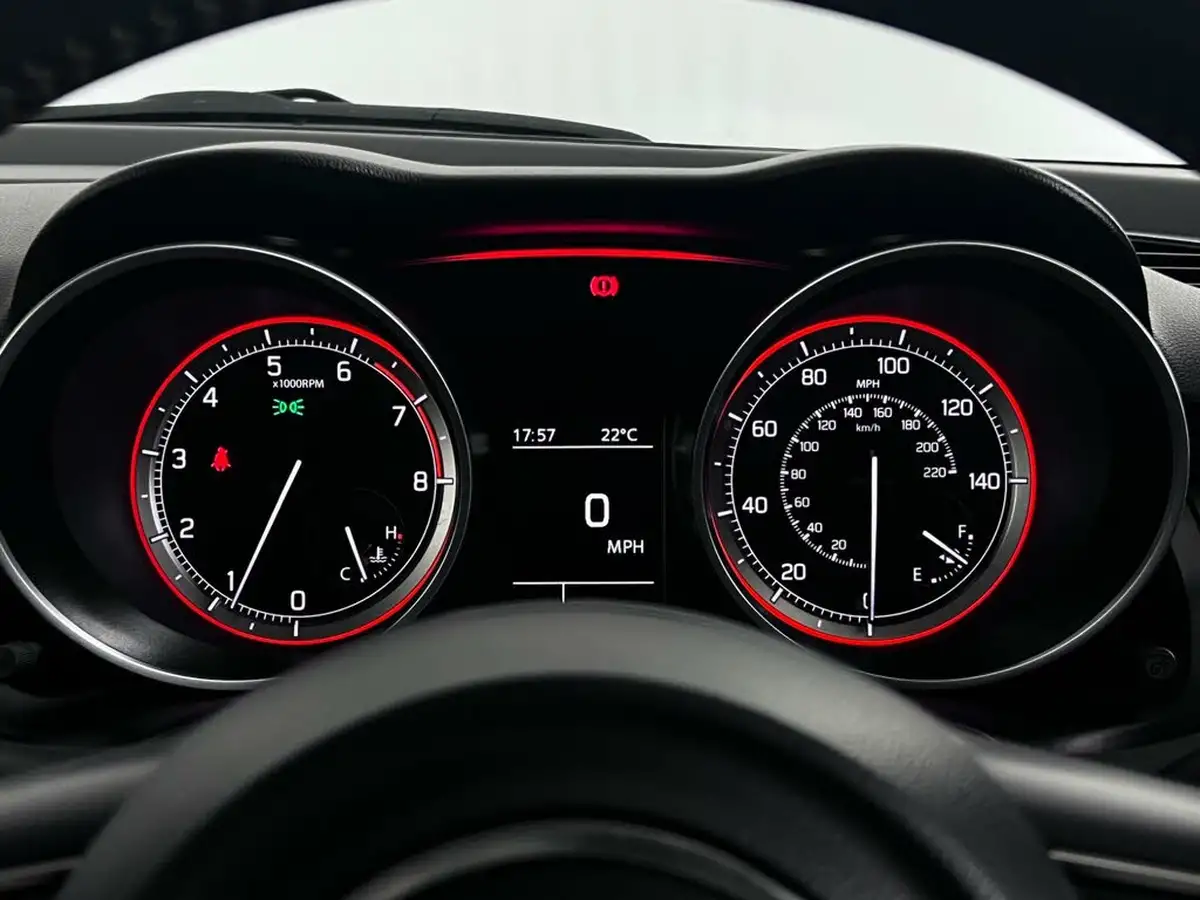 2021-suzuki-swift-12-dualjet-sz-l-big-23