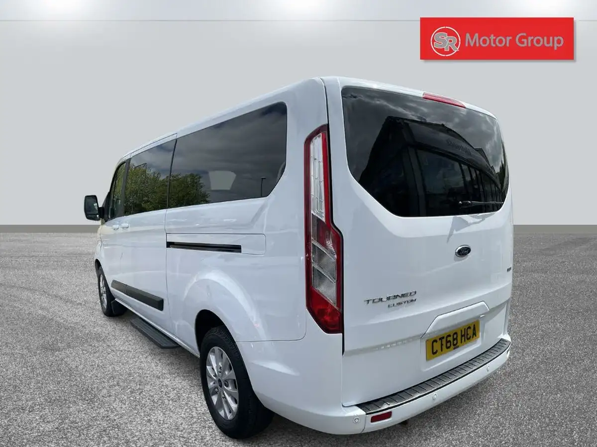 2018-ford-tourneo-custom-20tdci-320-l1-zetec-105ps-big-9