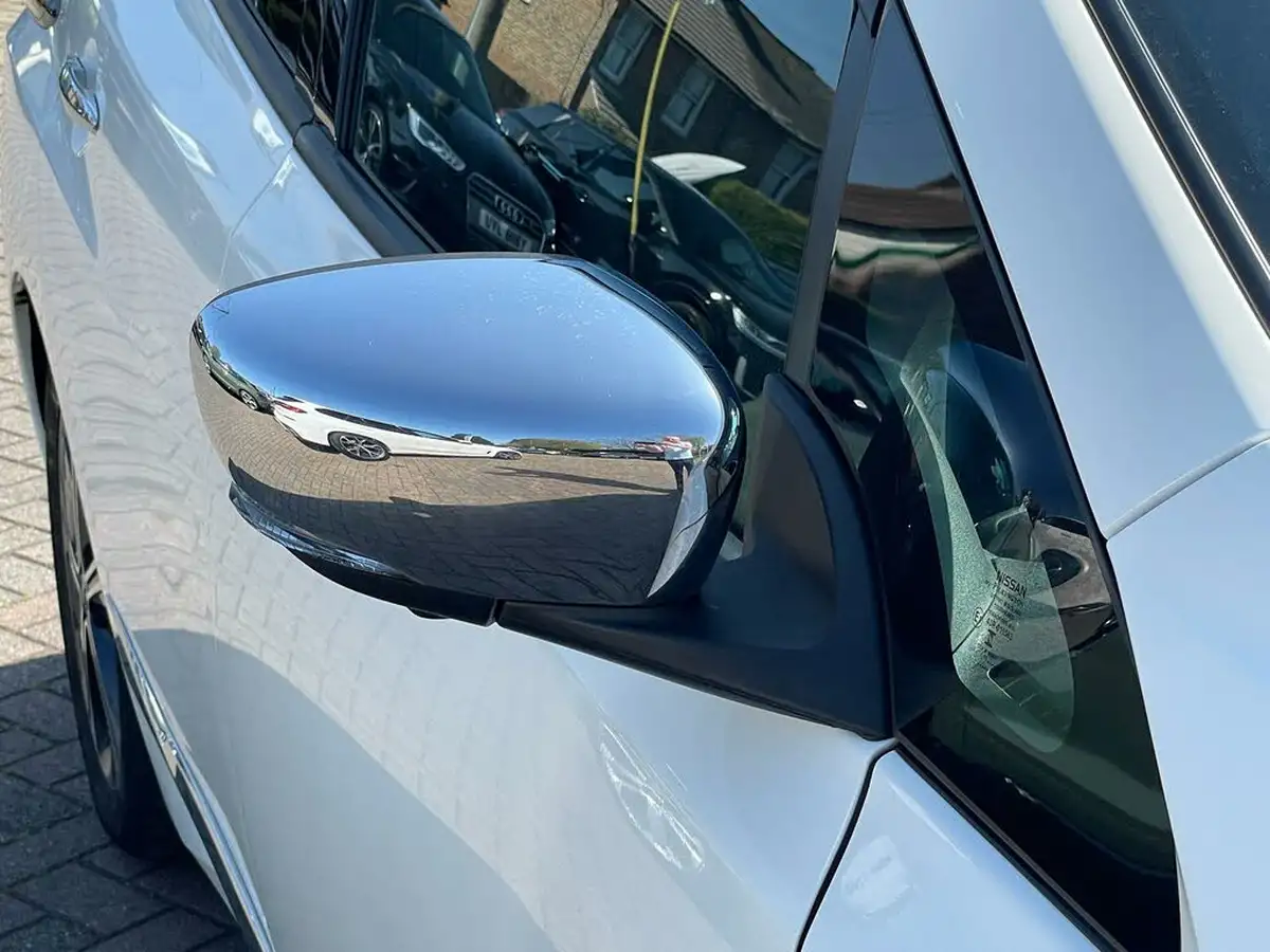 2021-nissan-leaf-e-tekna-big-21