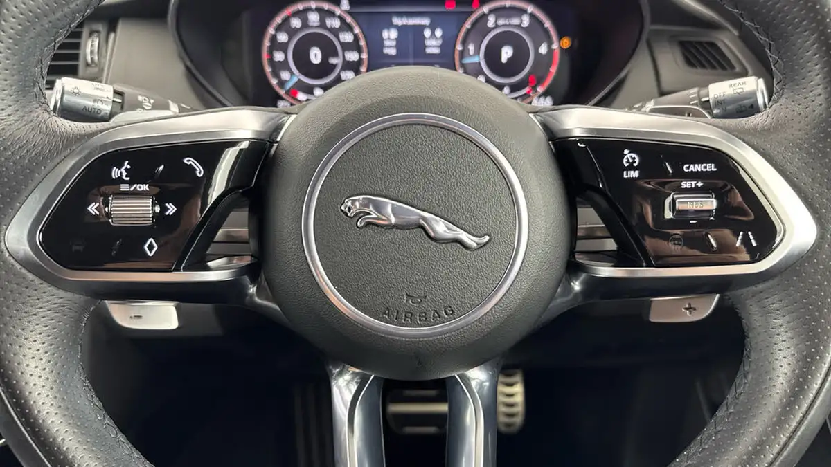 2021-jaguar-e-pace-20-d200-r-dynamic-se-big-19