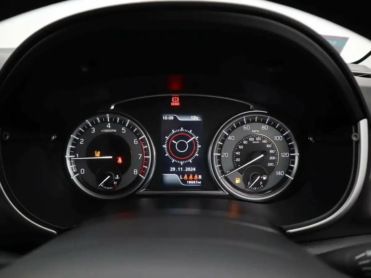 2023-suzuki-vitara-14-boosterjet-sz-t-big-16