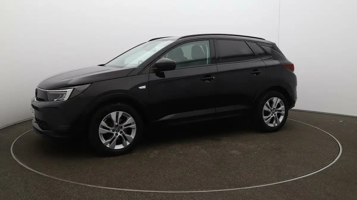 2023-vauxhall-grandland-12-gs-130ps-big-65