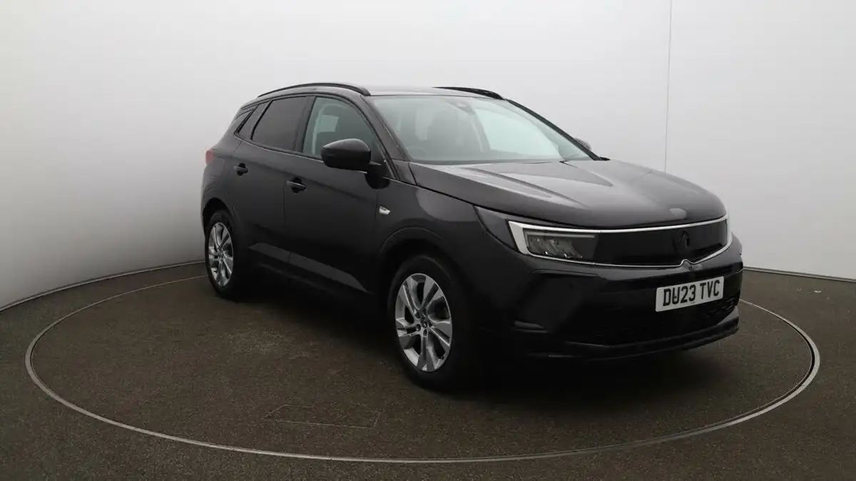 2023-vauxhall-grandland-12-gs-130ps-big-41