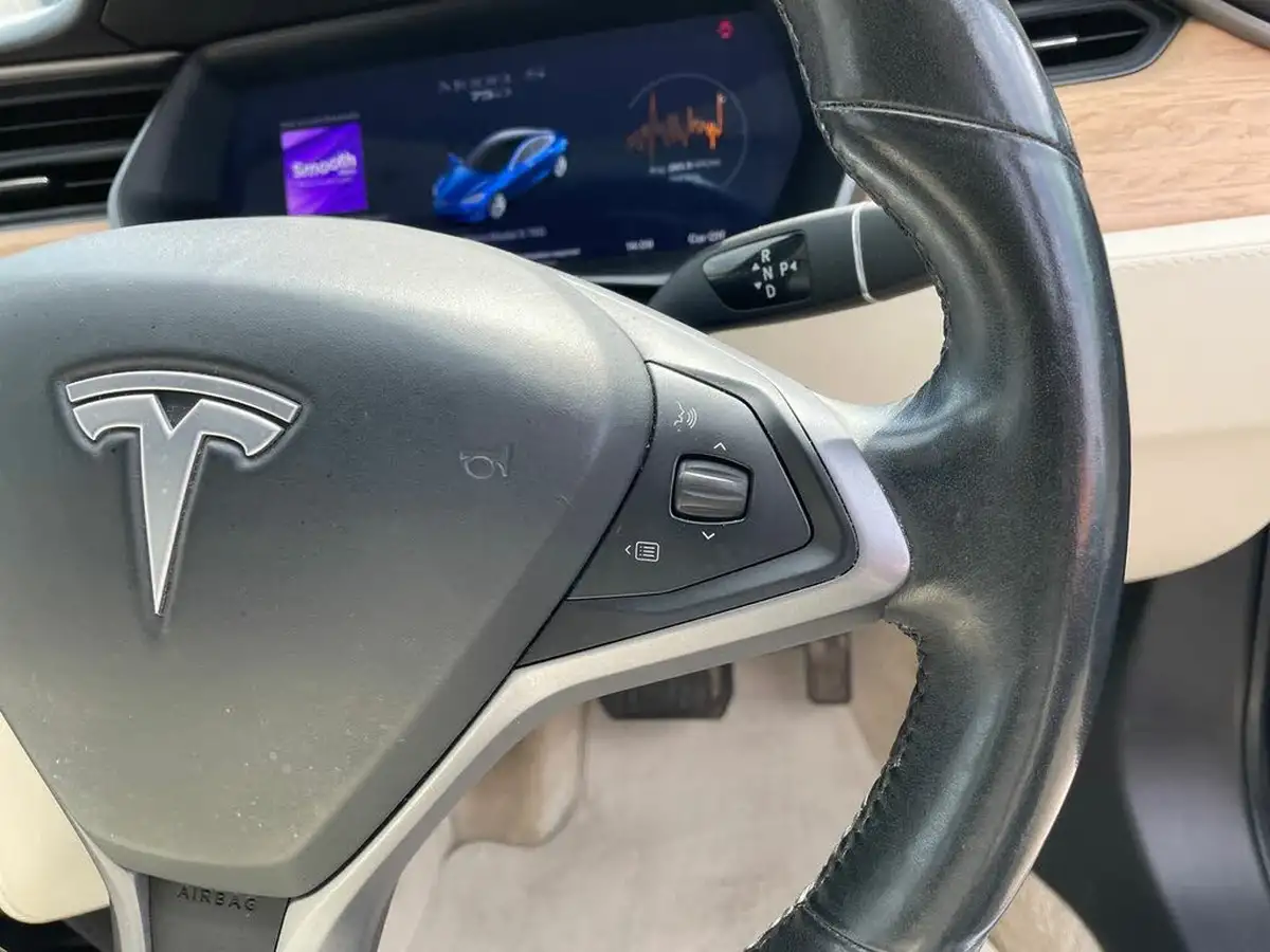 2019-tesla-model-s-e-75d-big-16