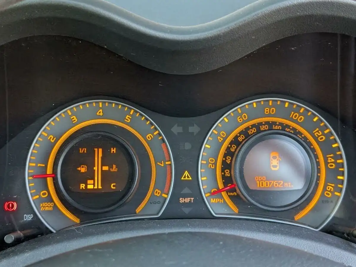 2008-toyota-auris-14-t2-5d-big-45