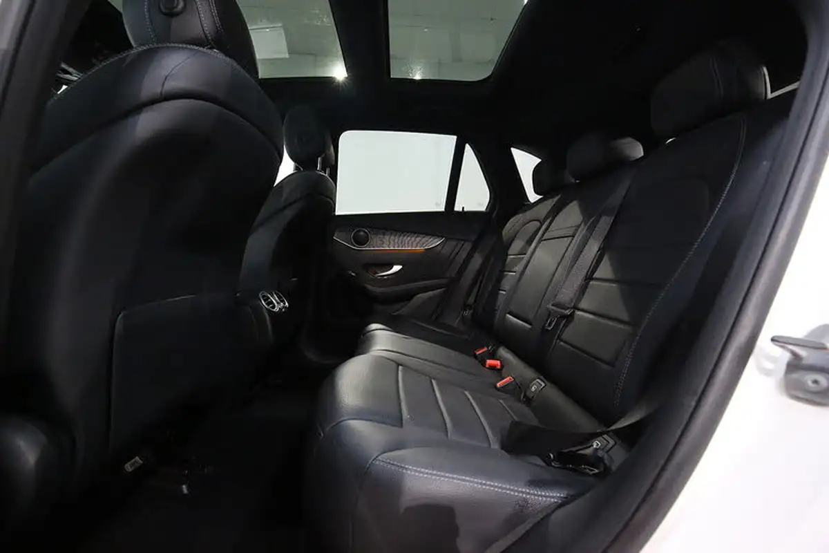 2019-mercedes-benz-glc-class-20-glc250-amg-night-edition-ss-big-26