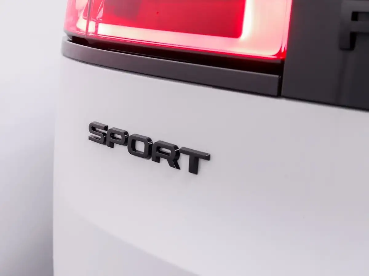 2023-land-rover-range-rover-sport-big-13