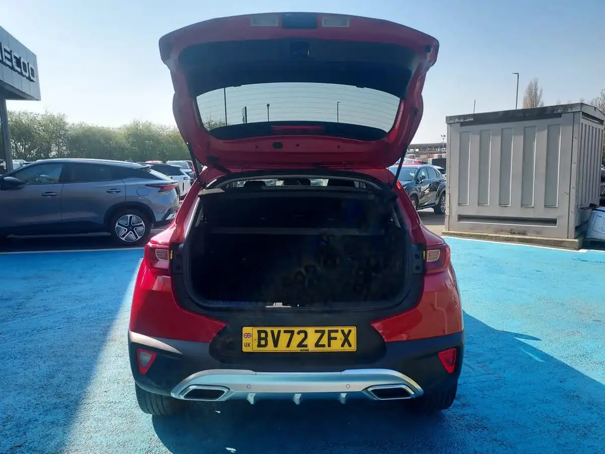2022-kia-stonic-10-t-gdi-gt-line-s-dct-big-9