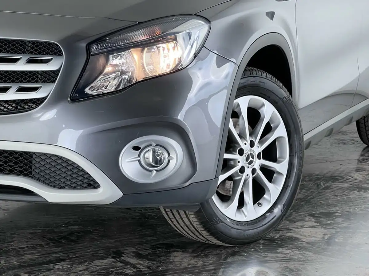 2018-mercedes-benz-gla-class-16-gla-200-se-154bhp-big-43