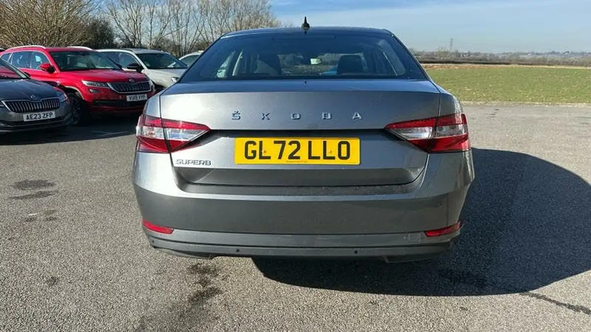 2022-skoda-superb-15-tsi-se-hatchback-dsg-big-20