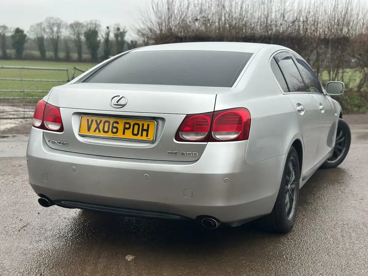 2006-lexus-gs-300-30-se-cvt-big-18