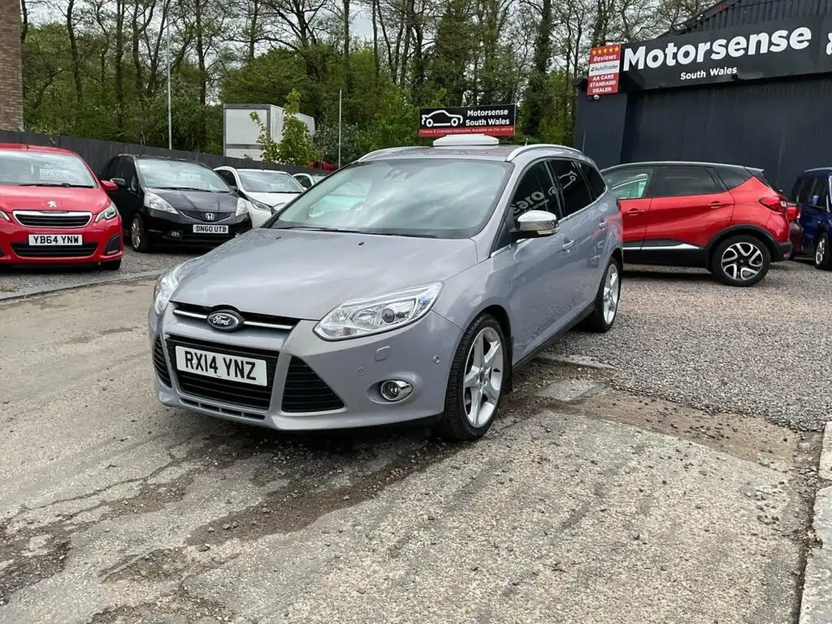 2013-ford-focus-20td-titanium-x-estate-powershift-big-38