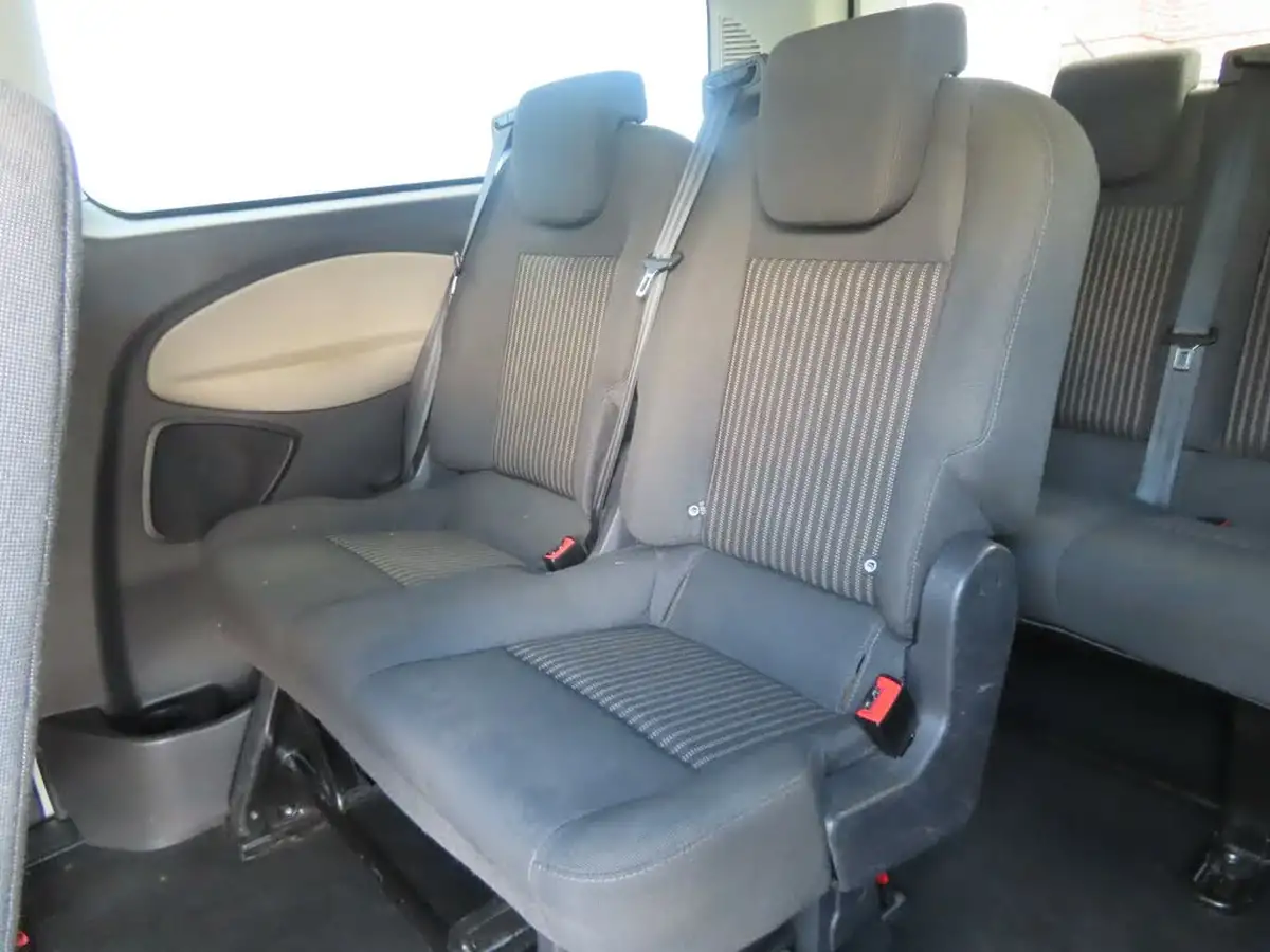2017-ford-tourneo-custom-20tdci-310-l2-zetec-130ps-big-36