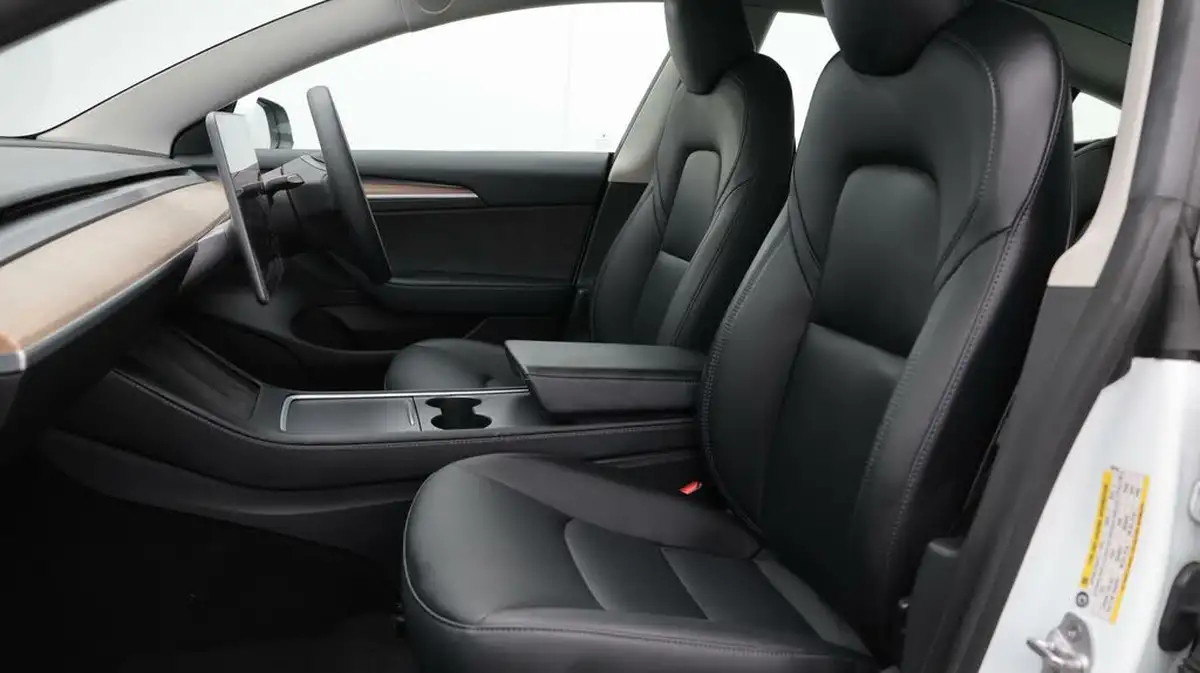 2021-tesla-model-3-e-long-range-awd-big-14
